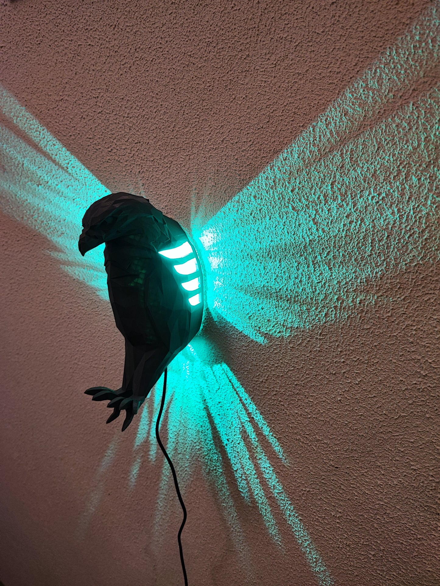 Flügel des Lichts – 3D-Wandlampe "Adler“