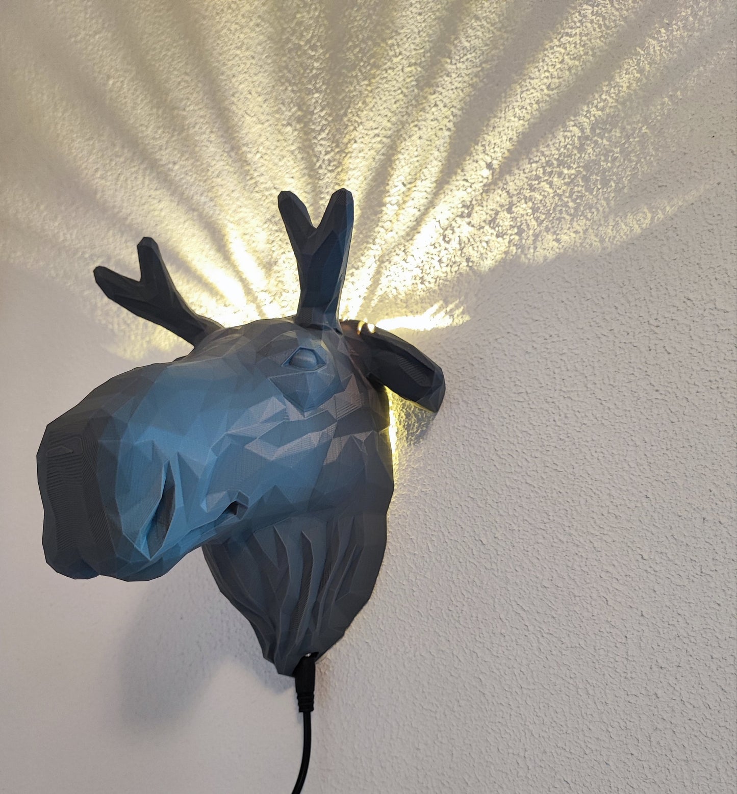 Geweih des Lichts – 3D-Wandlampe "Elch“