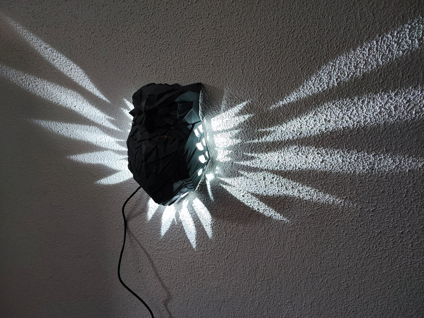 Weisheit des Lichts – 3D-Wandlampe "Eule"